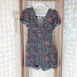 FLORAL PLAYSUIT 💫